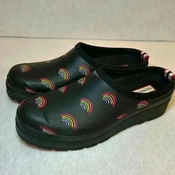 Hunter Play Mini Rainbow Print Womens Navy Clogs NWOT Rain Clogs Women’s Size 8 - Picture 3 of 11